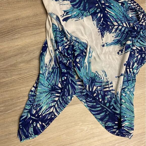 White and blue Coverup one size - Picture 3 of 6
